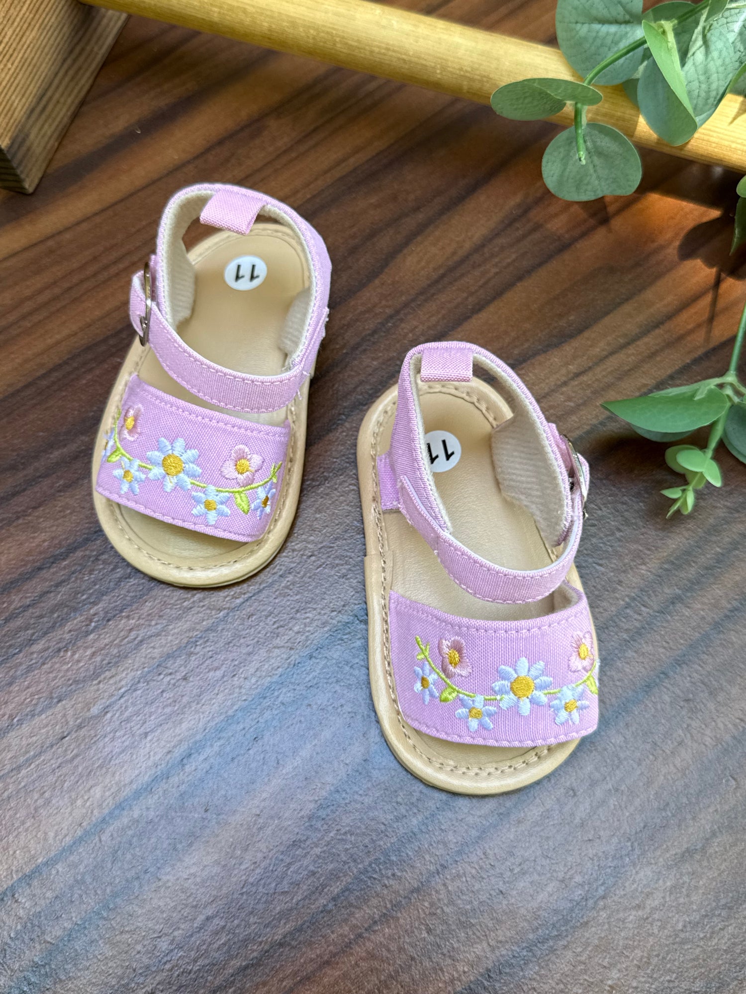 Flower sandals