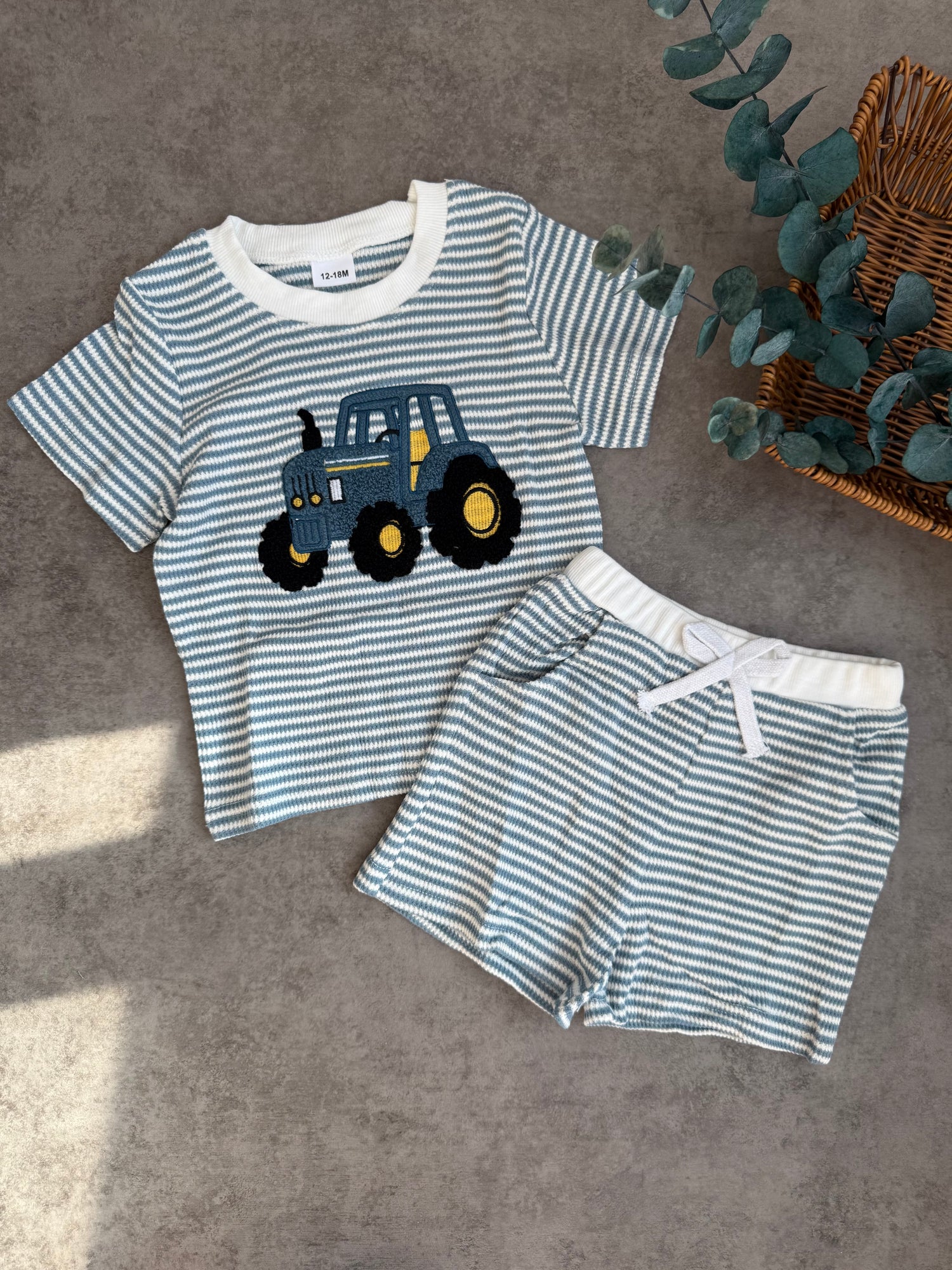Striped truck set