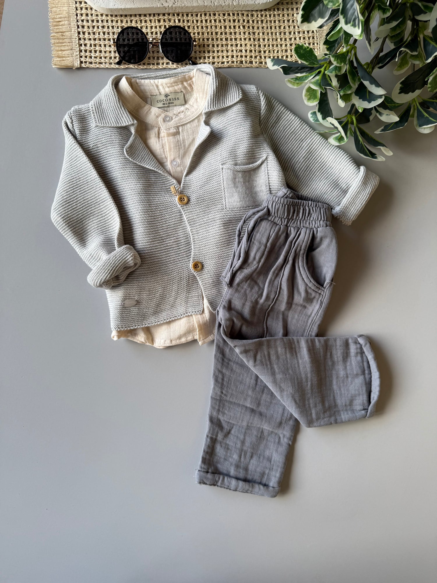 Gentle grey elegance