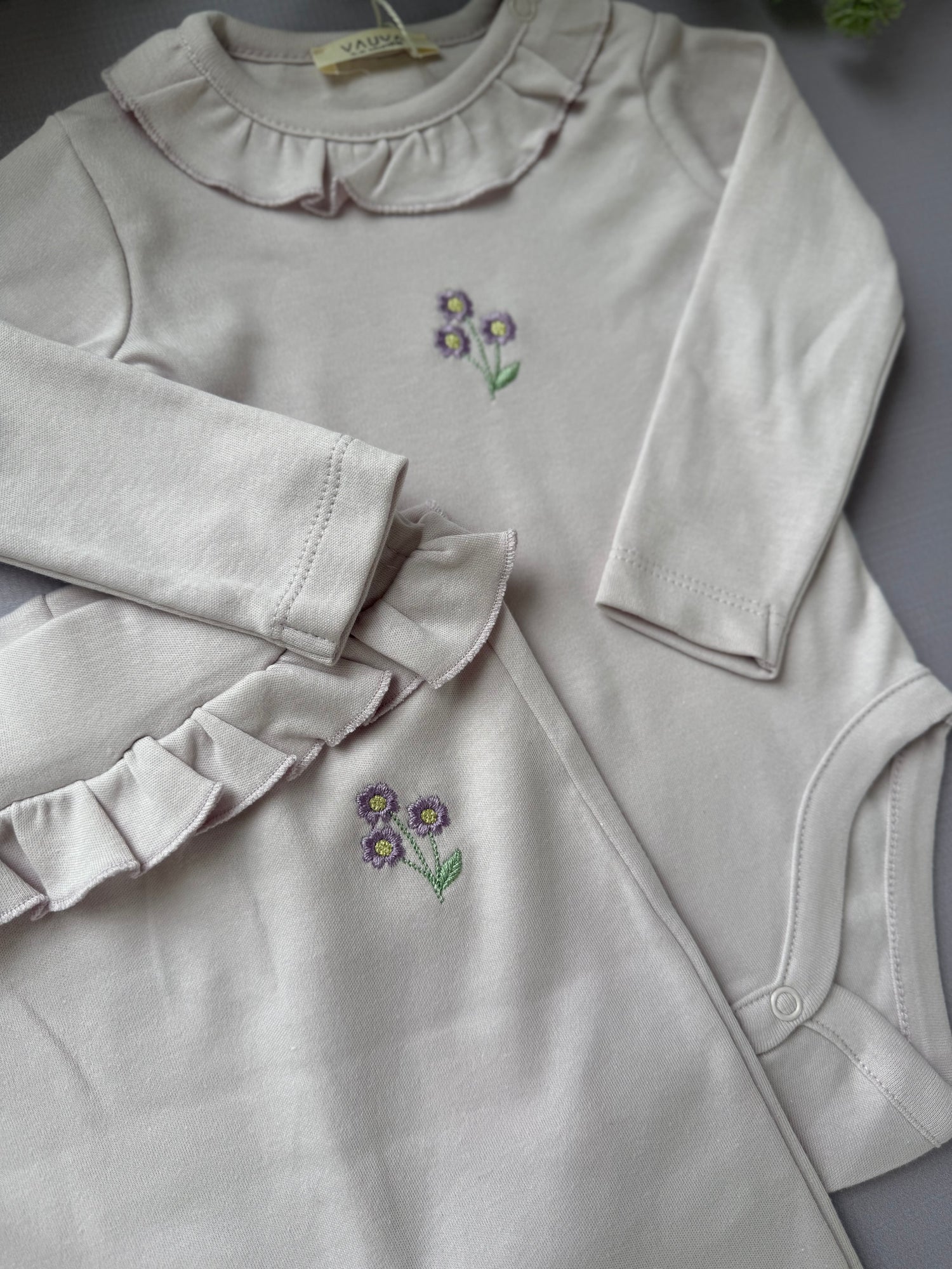 Ruffled body set/lilac