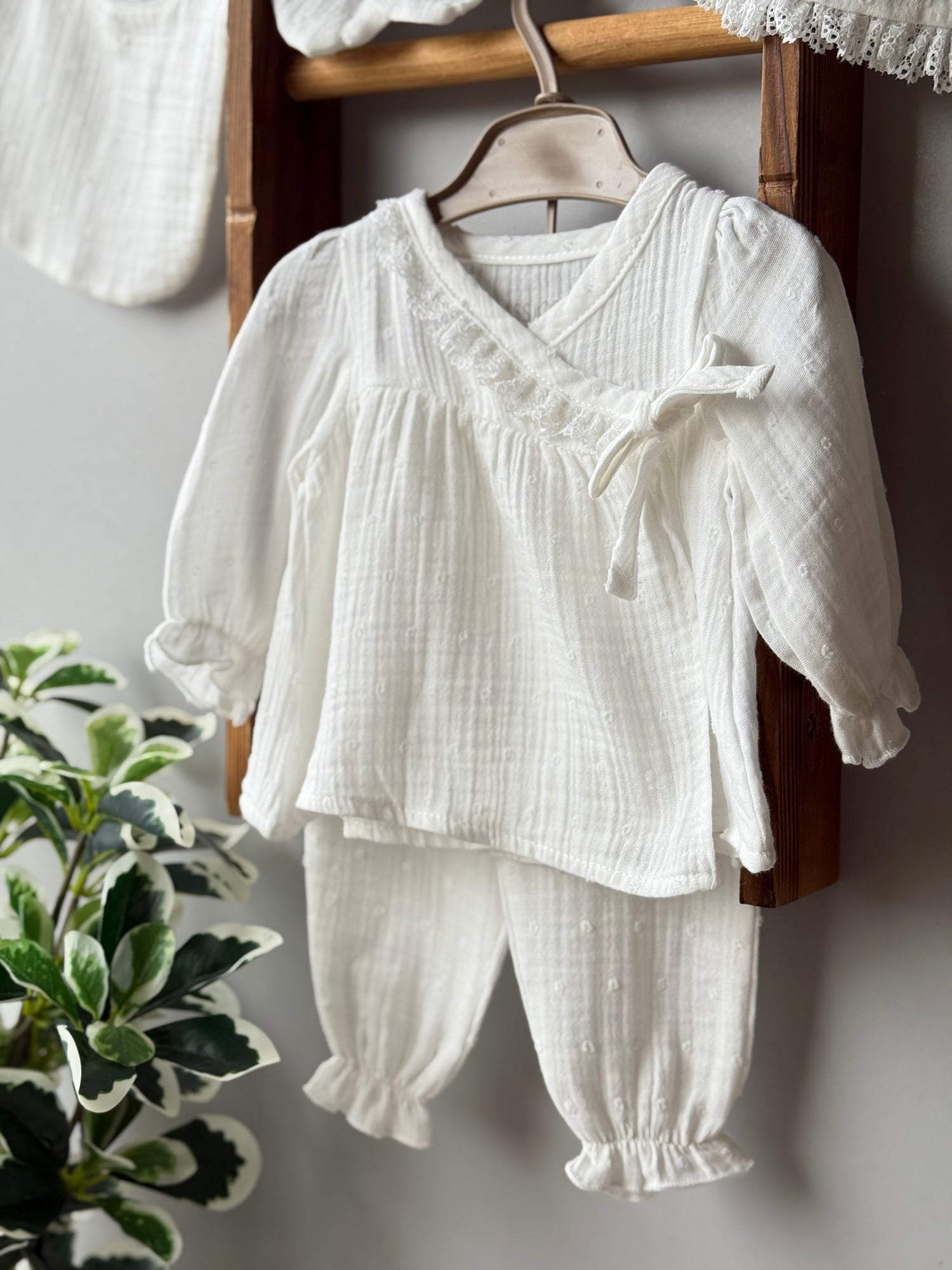 Kimono Muslin set/white