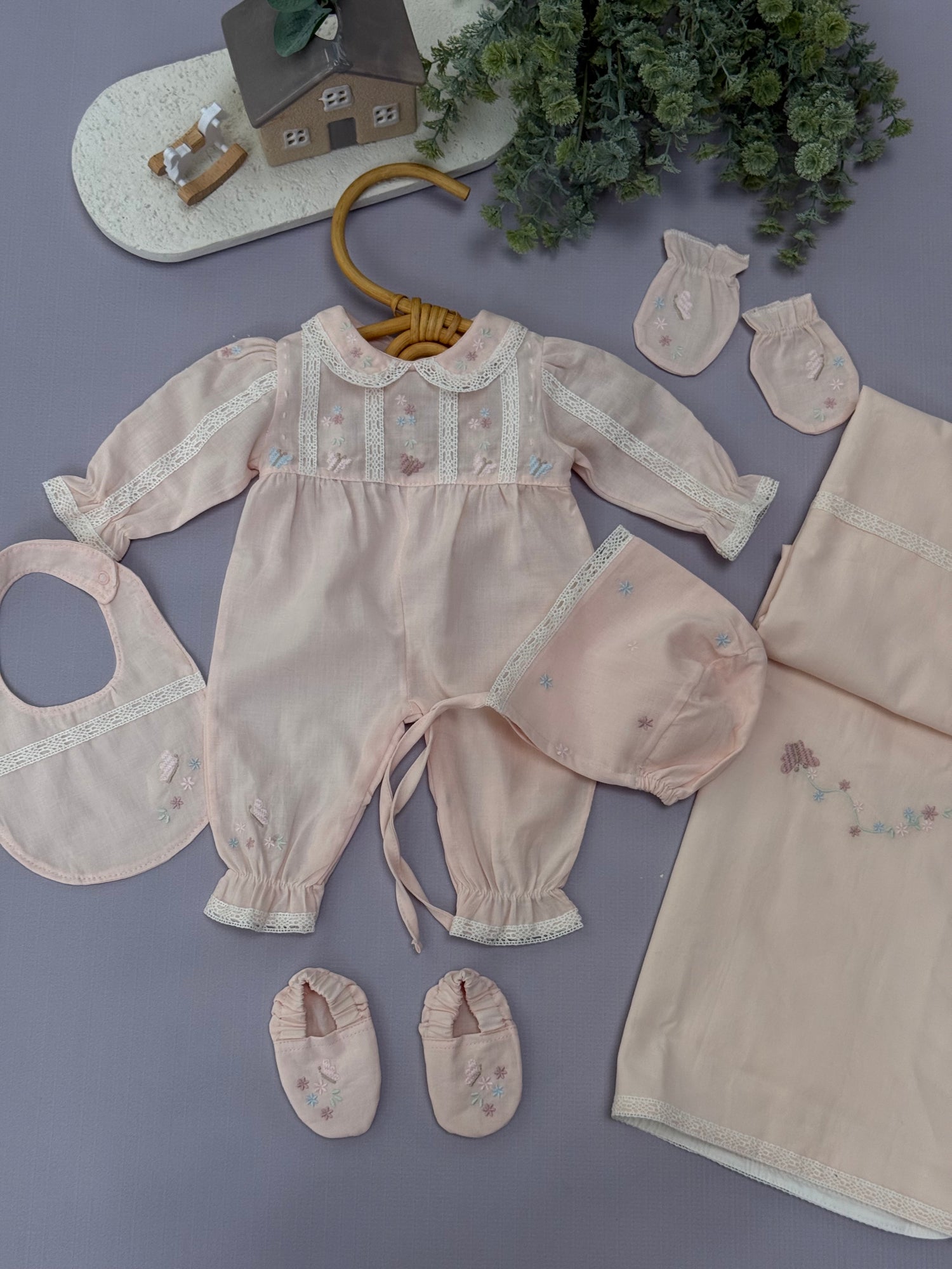 Isabella hospital set/baby pink