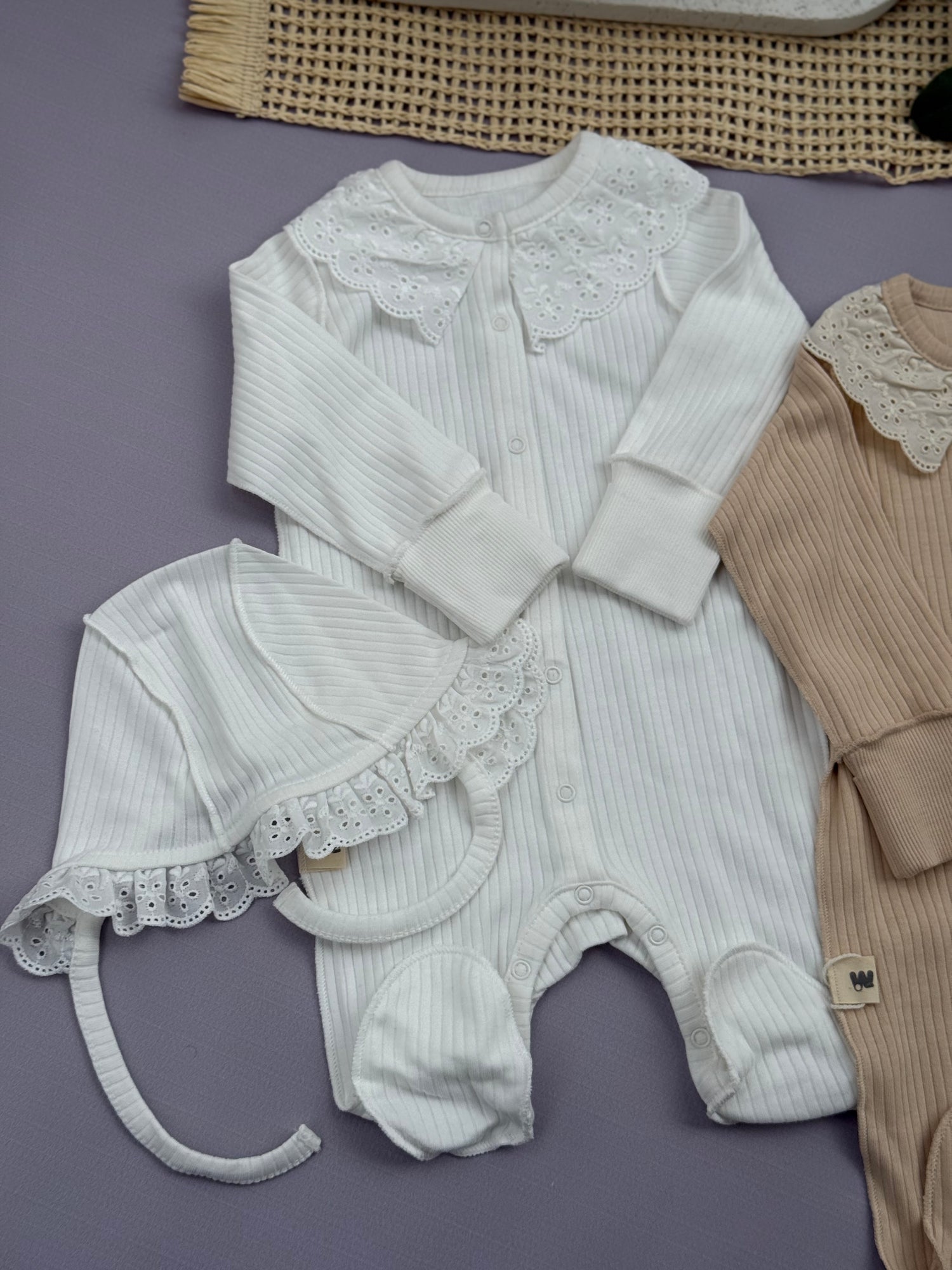 Classic lace overalls
