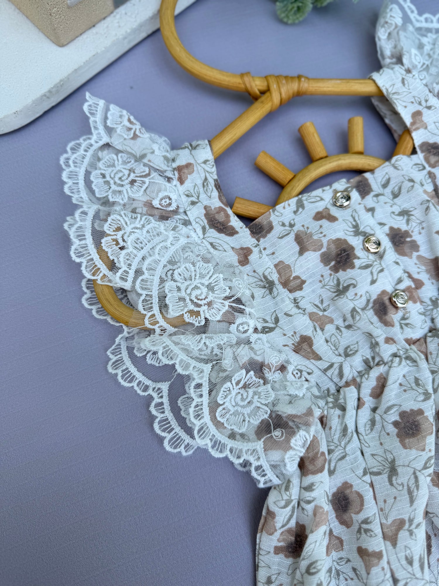 Vintage rosebud romper