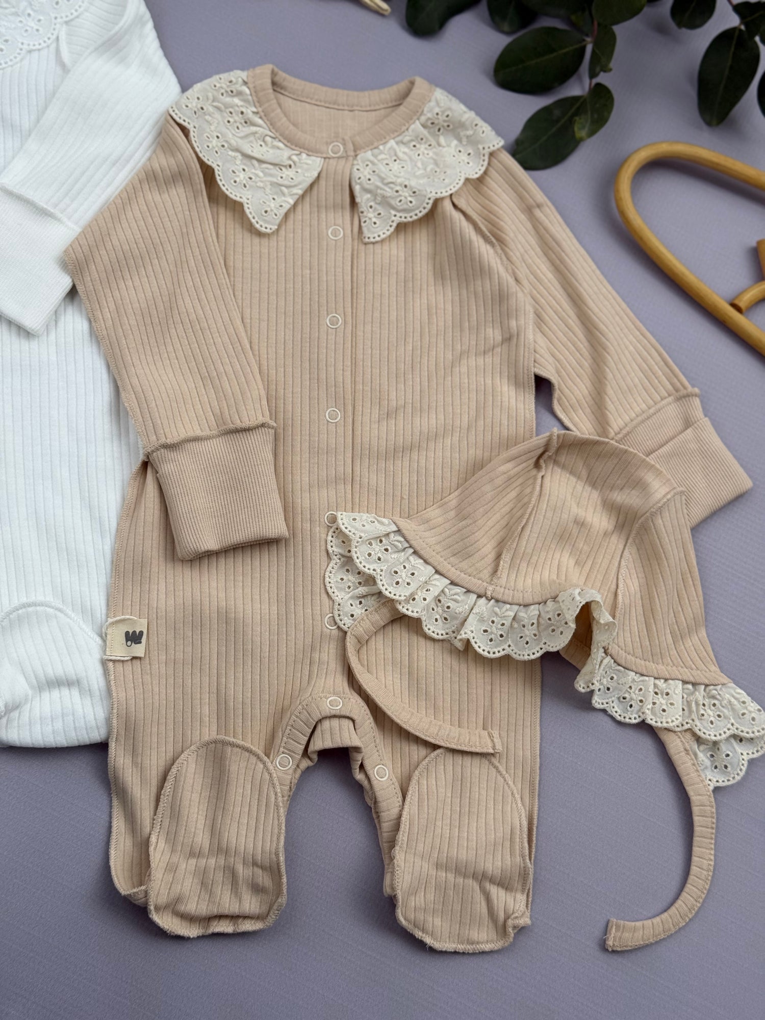 Classic lace overalls