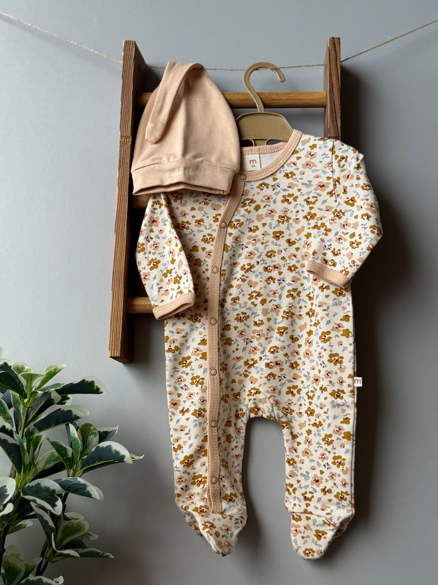 Flowery Peachy overalls