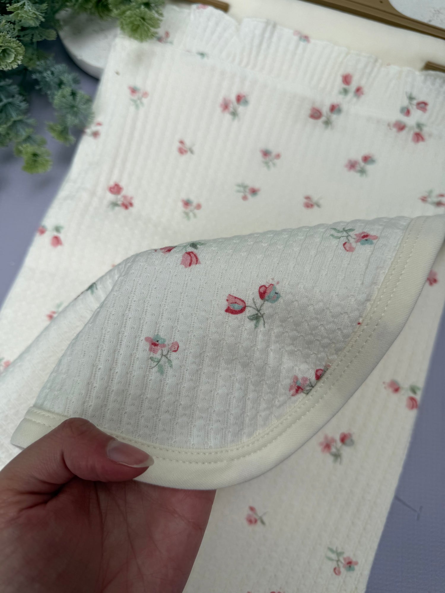 Rosé jacquard blanket/cream