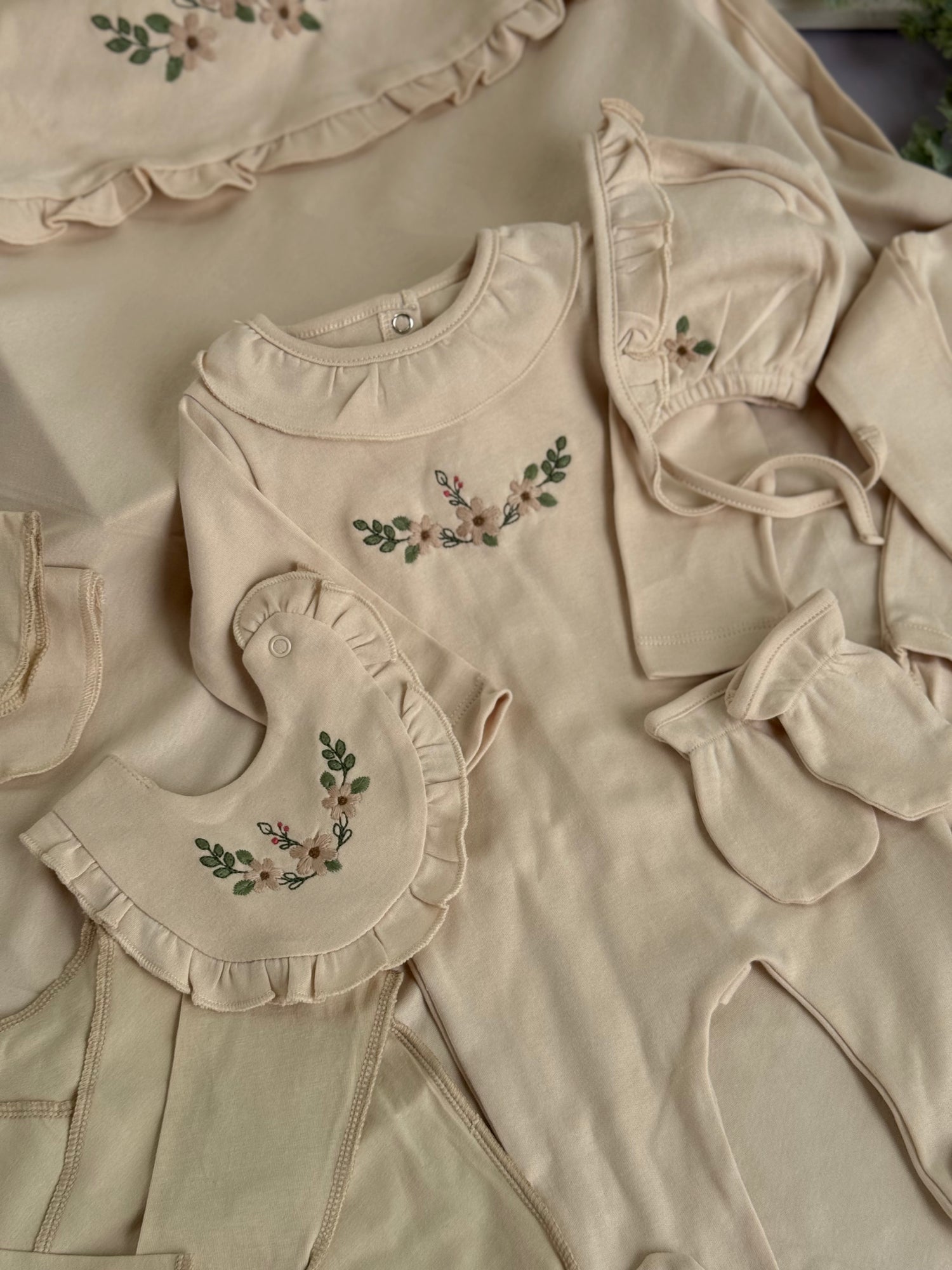 Blossoms hospital set/beige