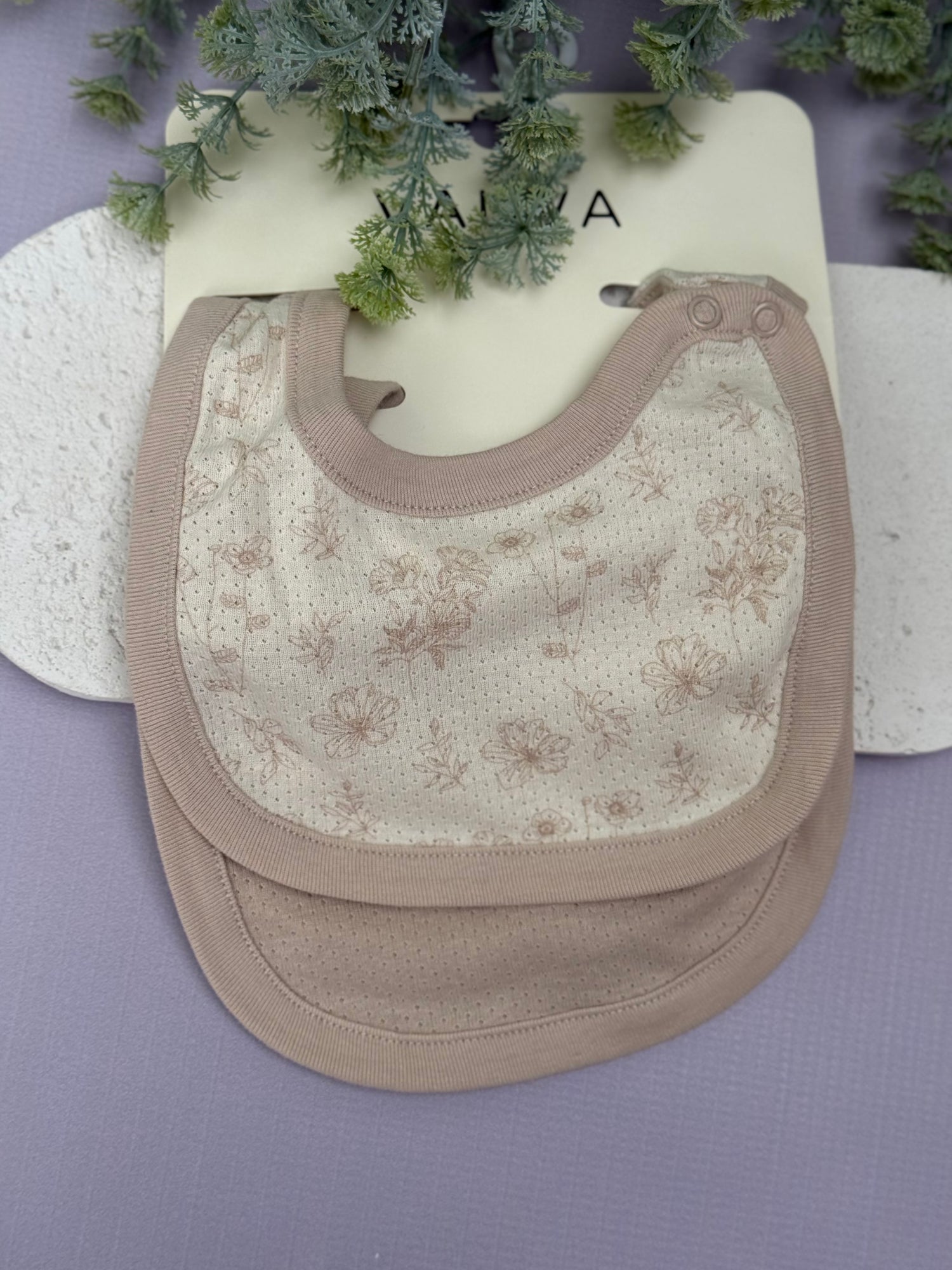 Floral bib/pack of 2
