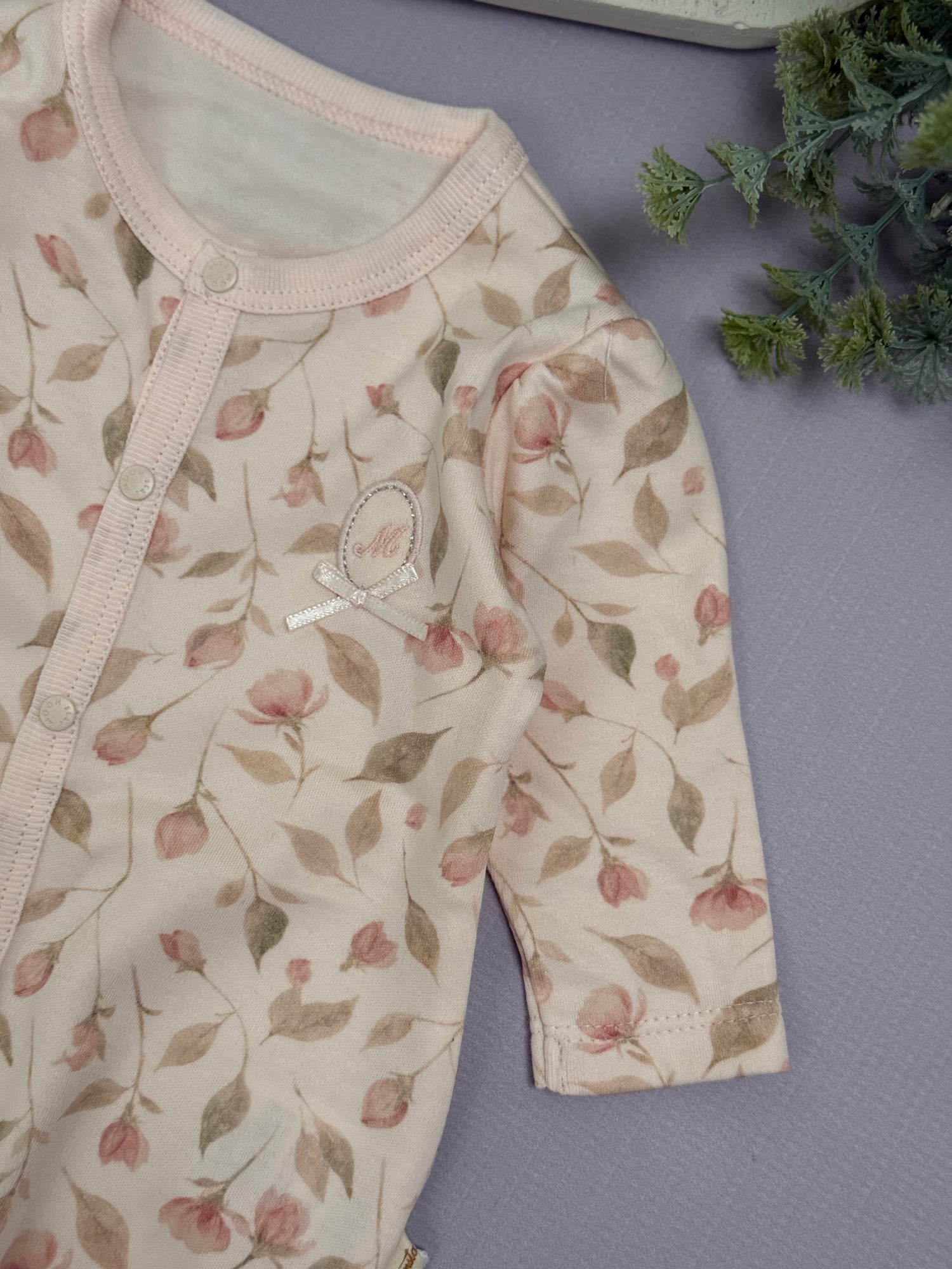 Rosebuds overall