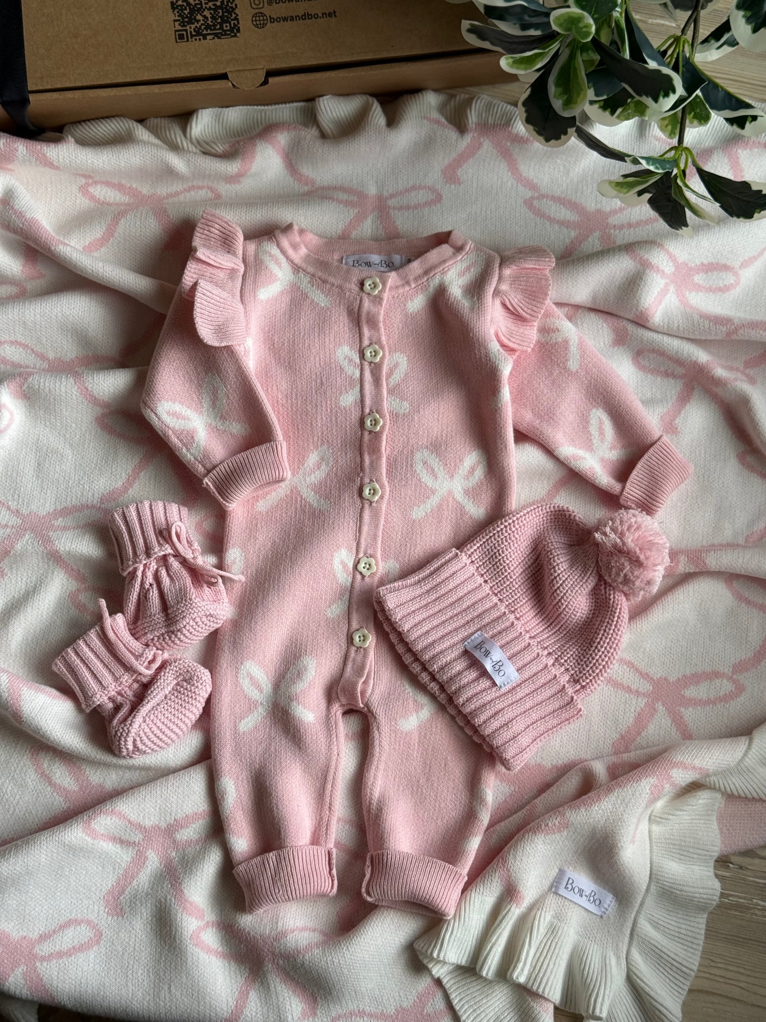 Sweet bow blush set
