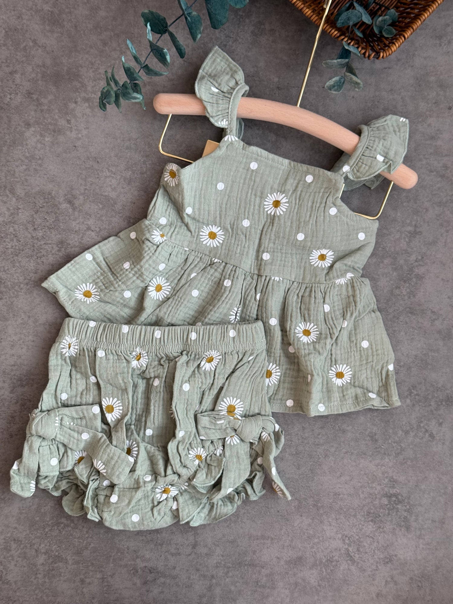 Daisies set/mint