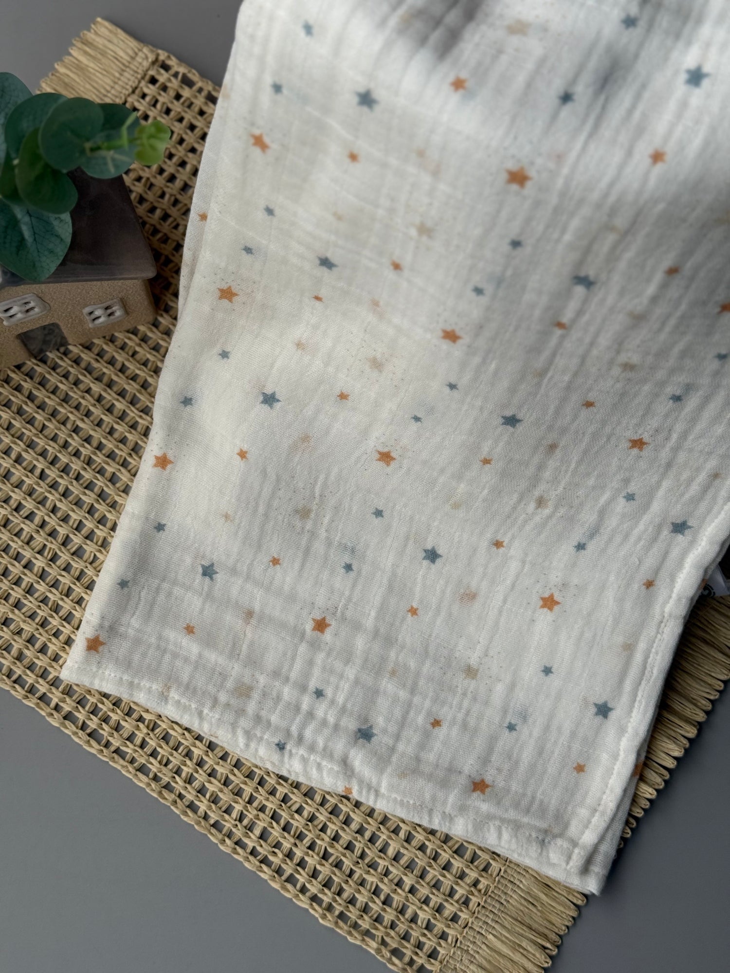 Stars muslin blanket
