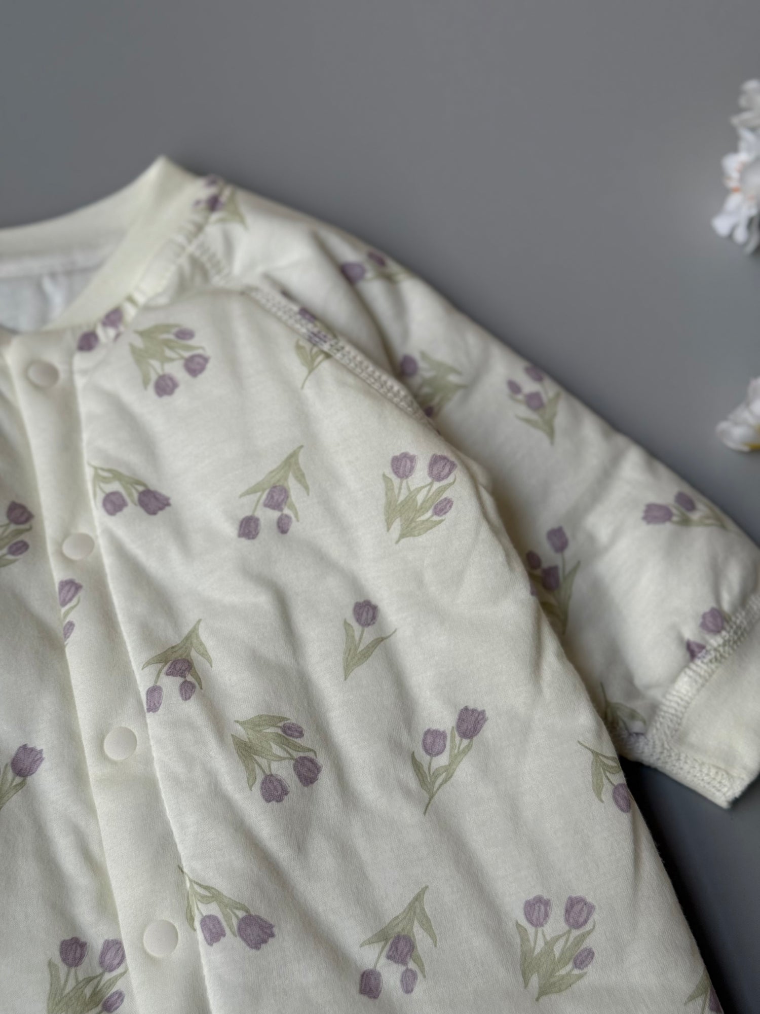 Purple tulips thick overall