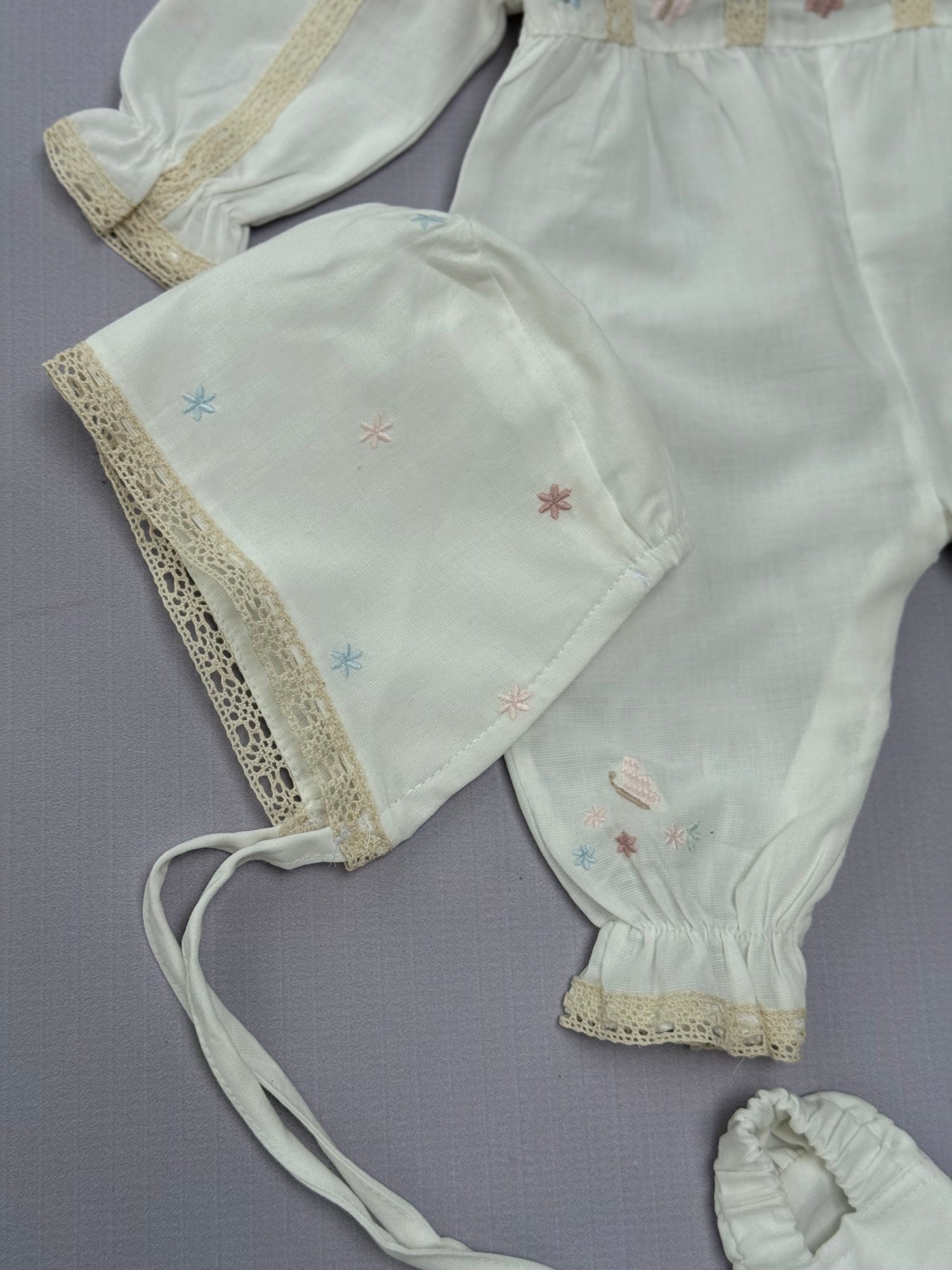 Isabella hospital set/white