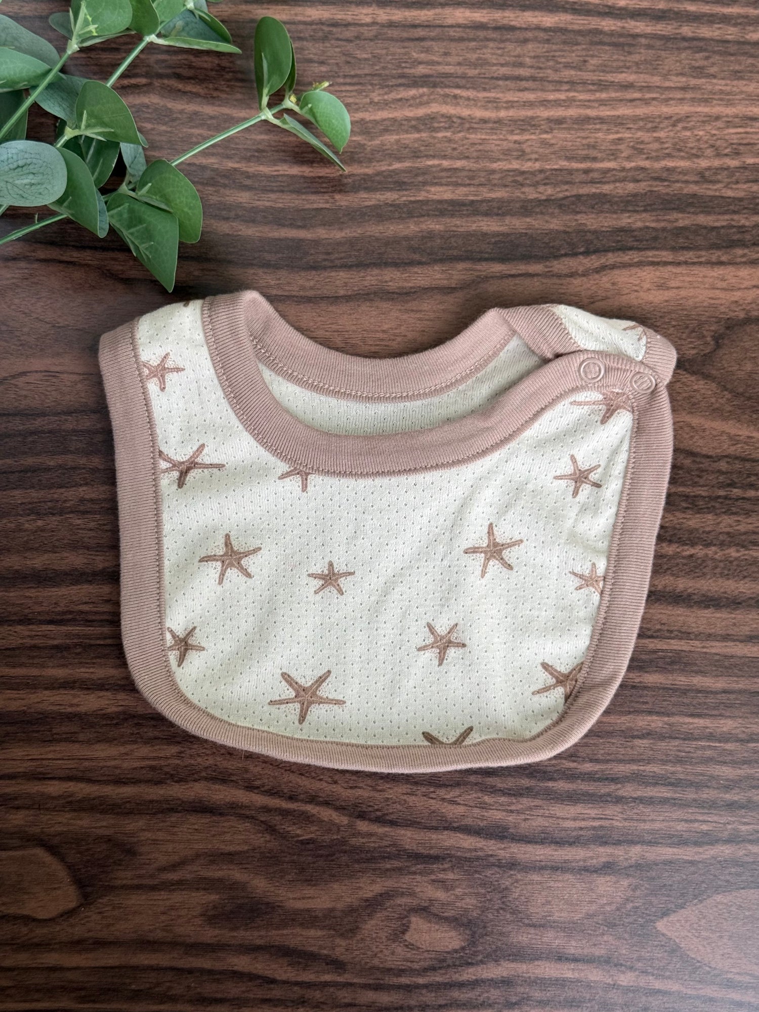 Starfish bib