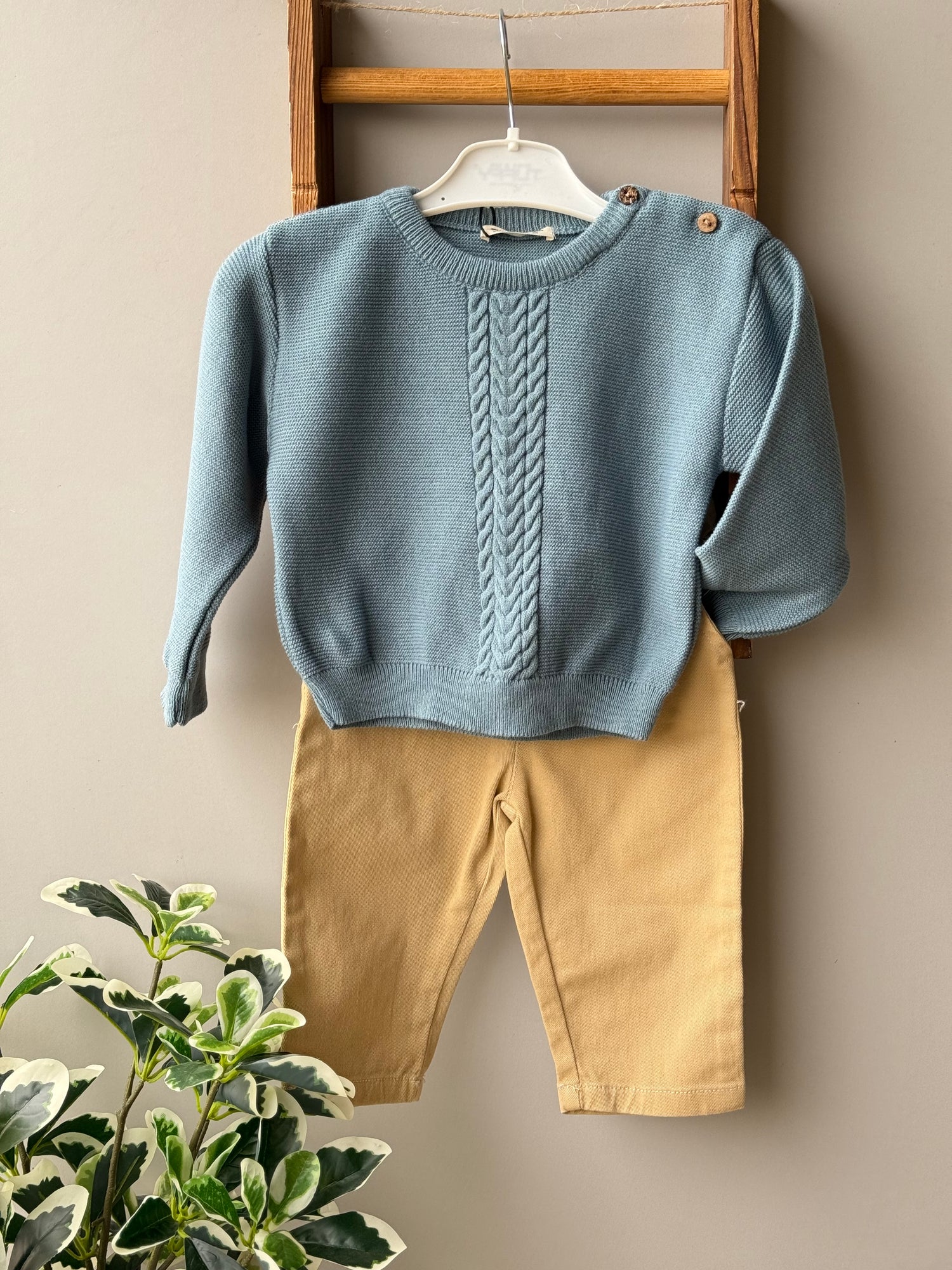 Sage knit comfort set