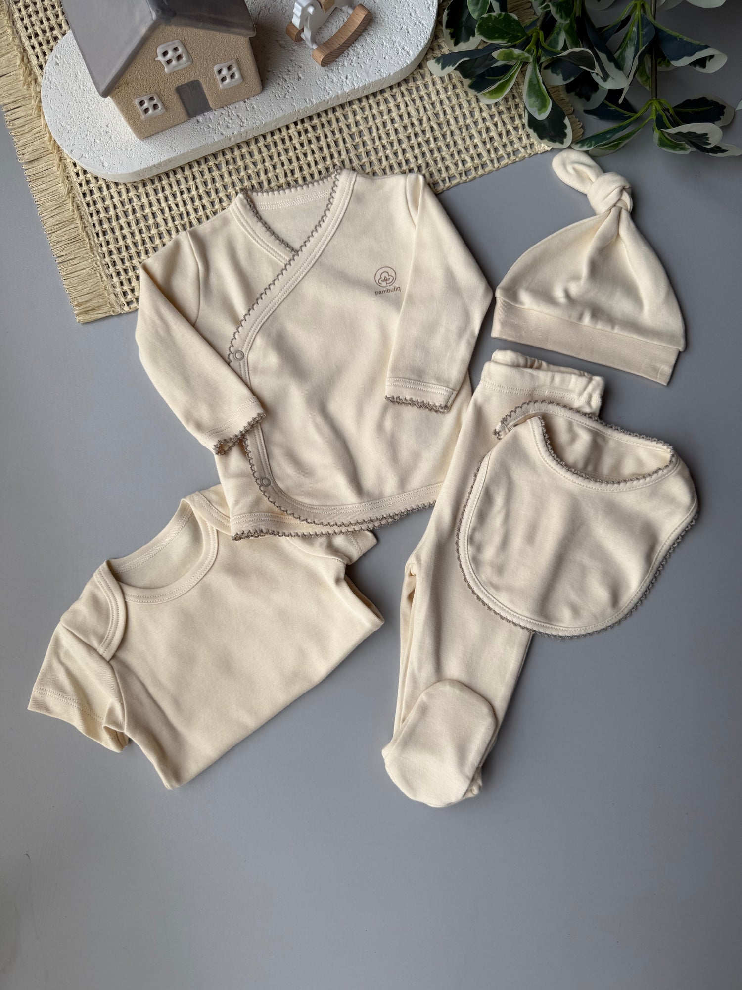 Natural basic unisex set