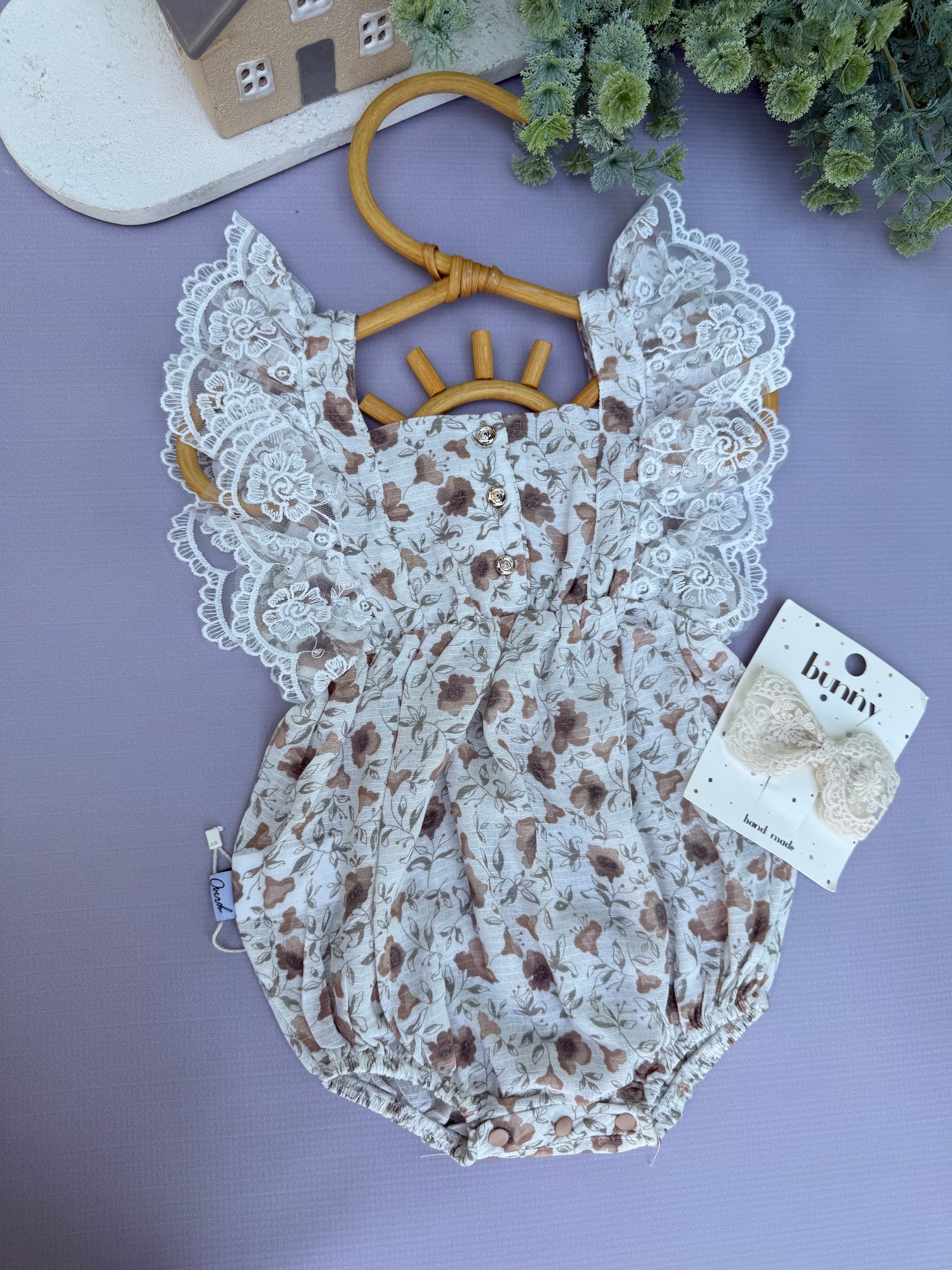 Vintage rosebud romper