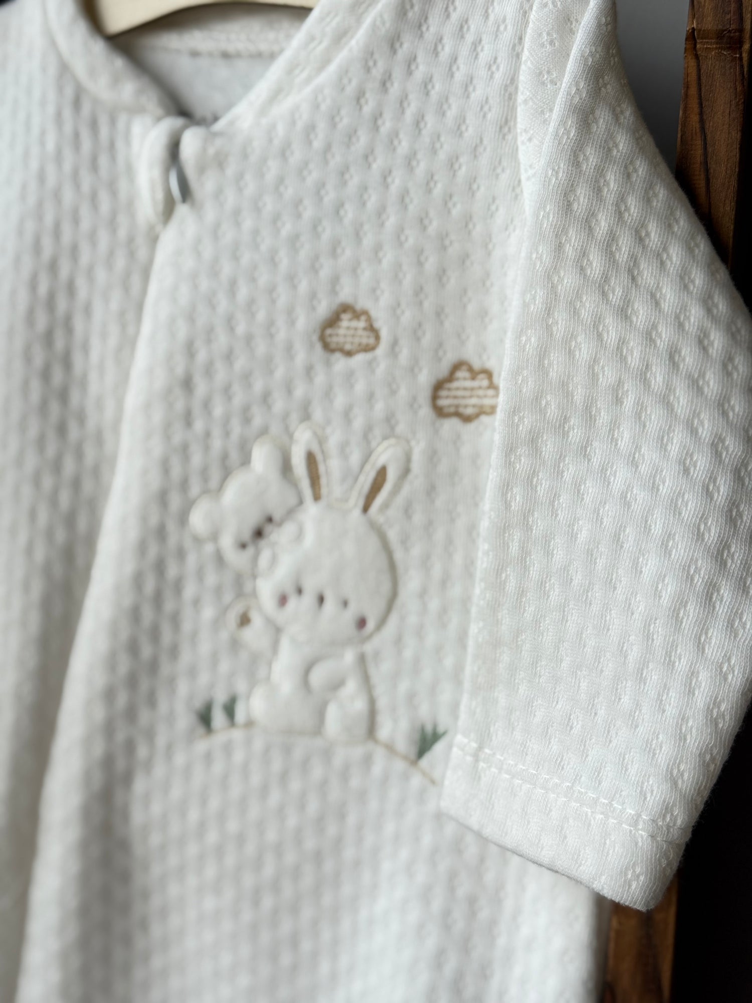 Bunnies family kapitone overall