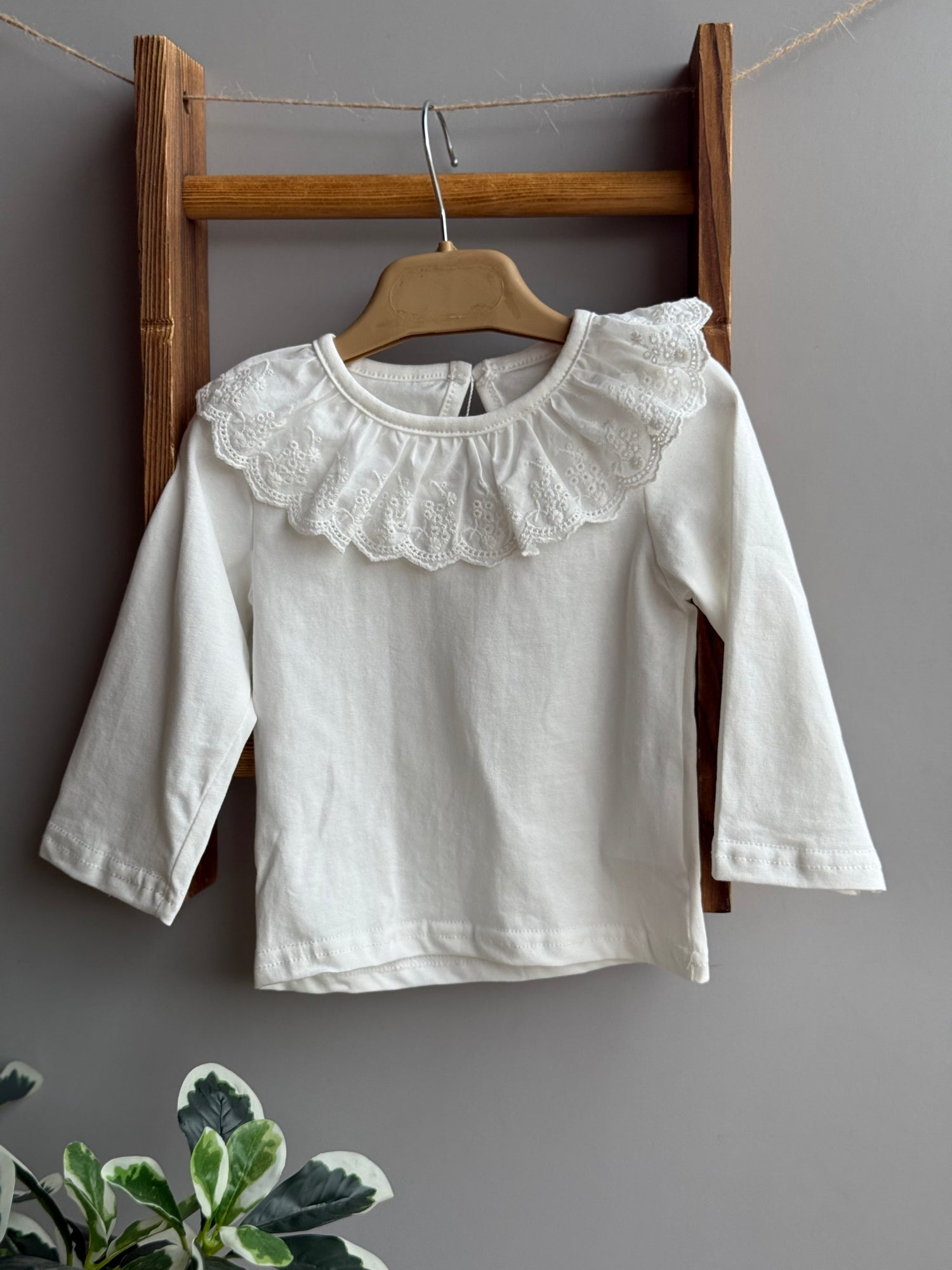 Parisian lace top