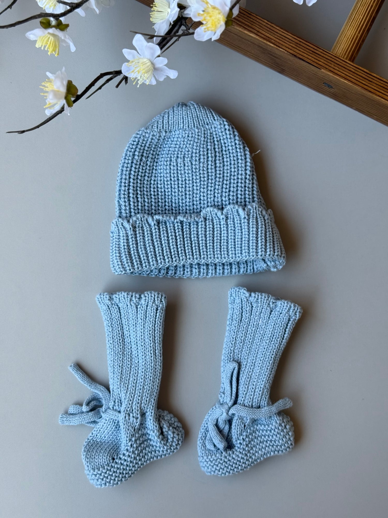 newborn hat+ socks set