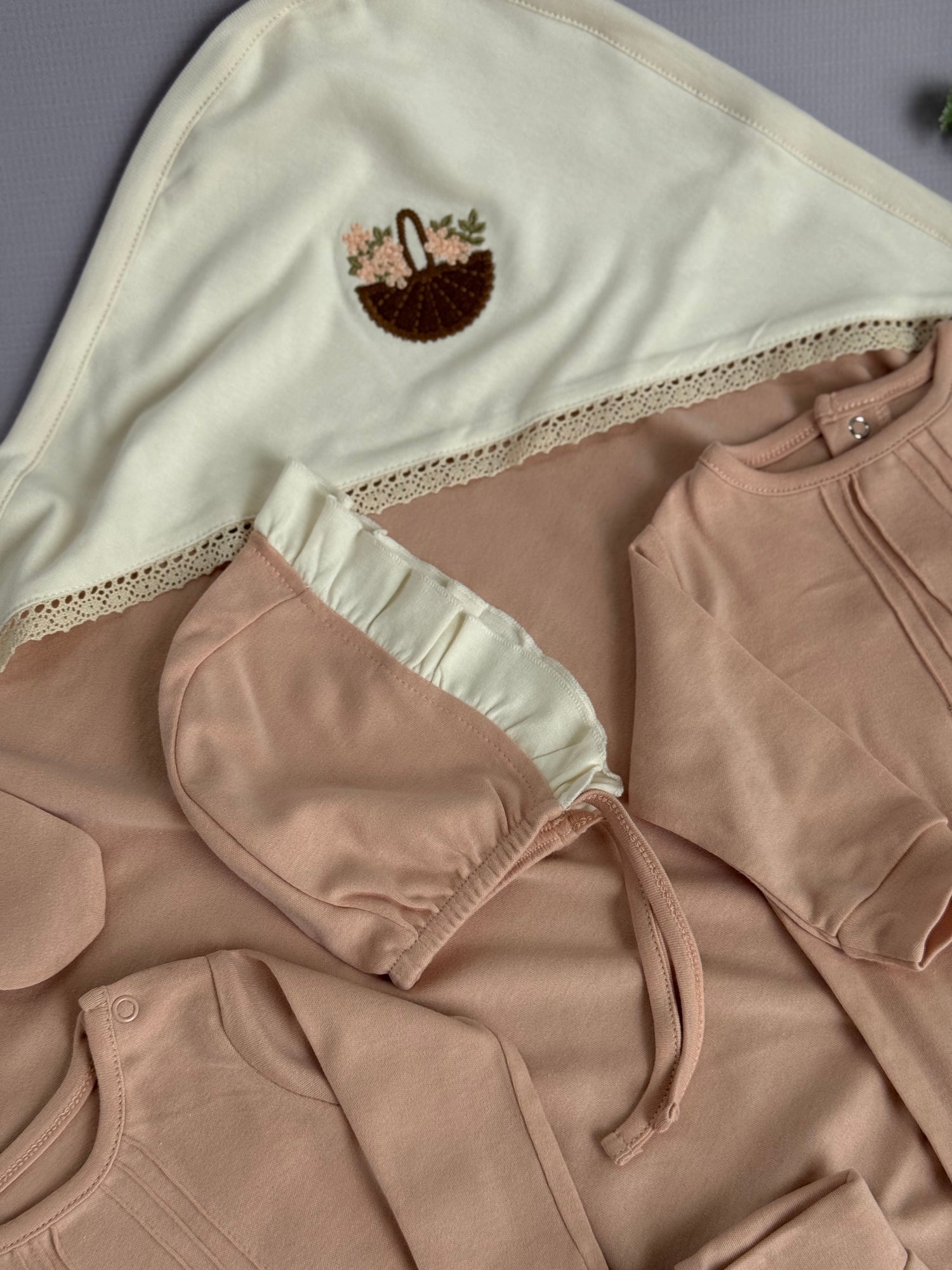 Meadow basket set/blush pink