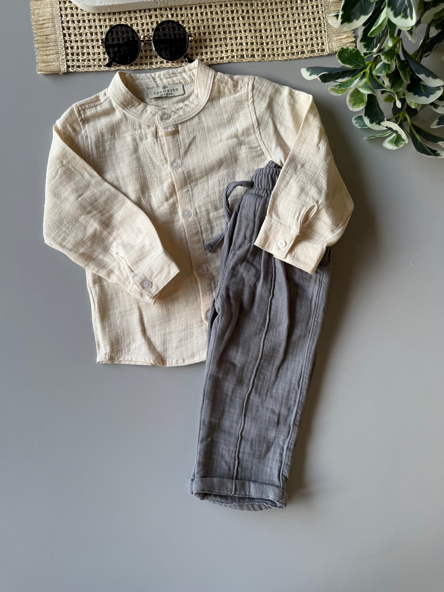 Gentle grey elegance