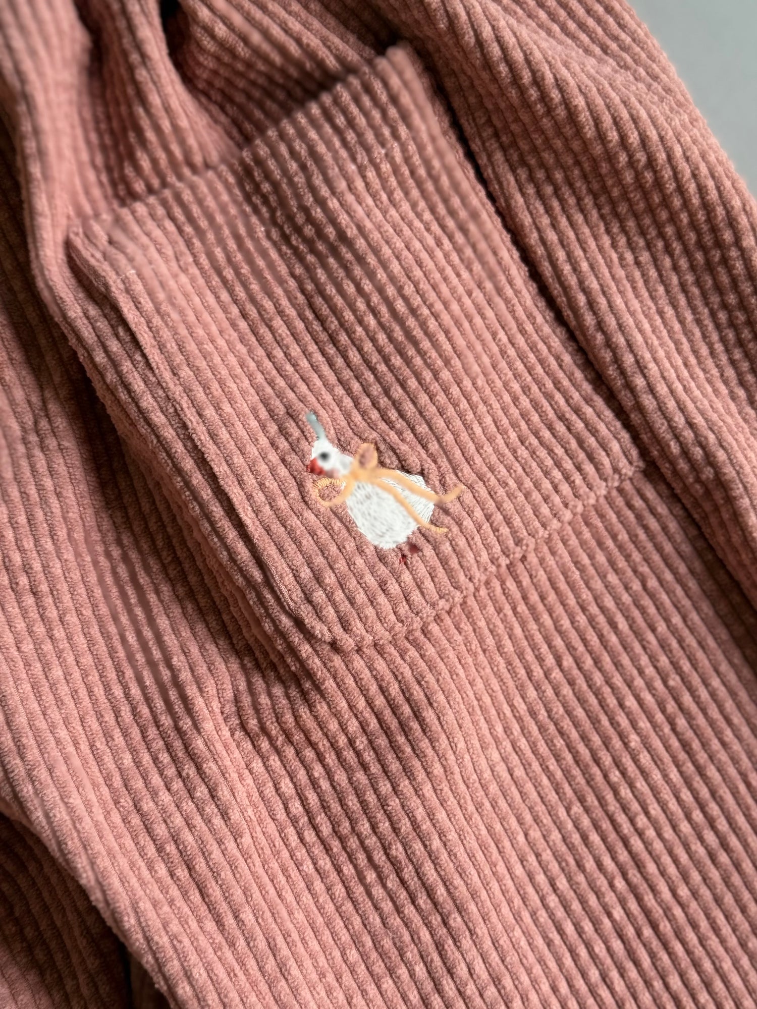 Duck dusty pink corduroy pants