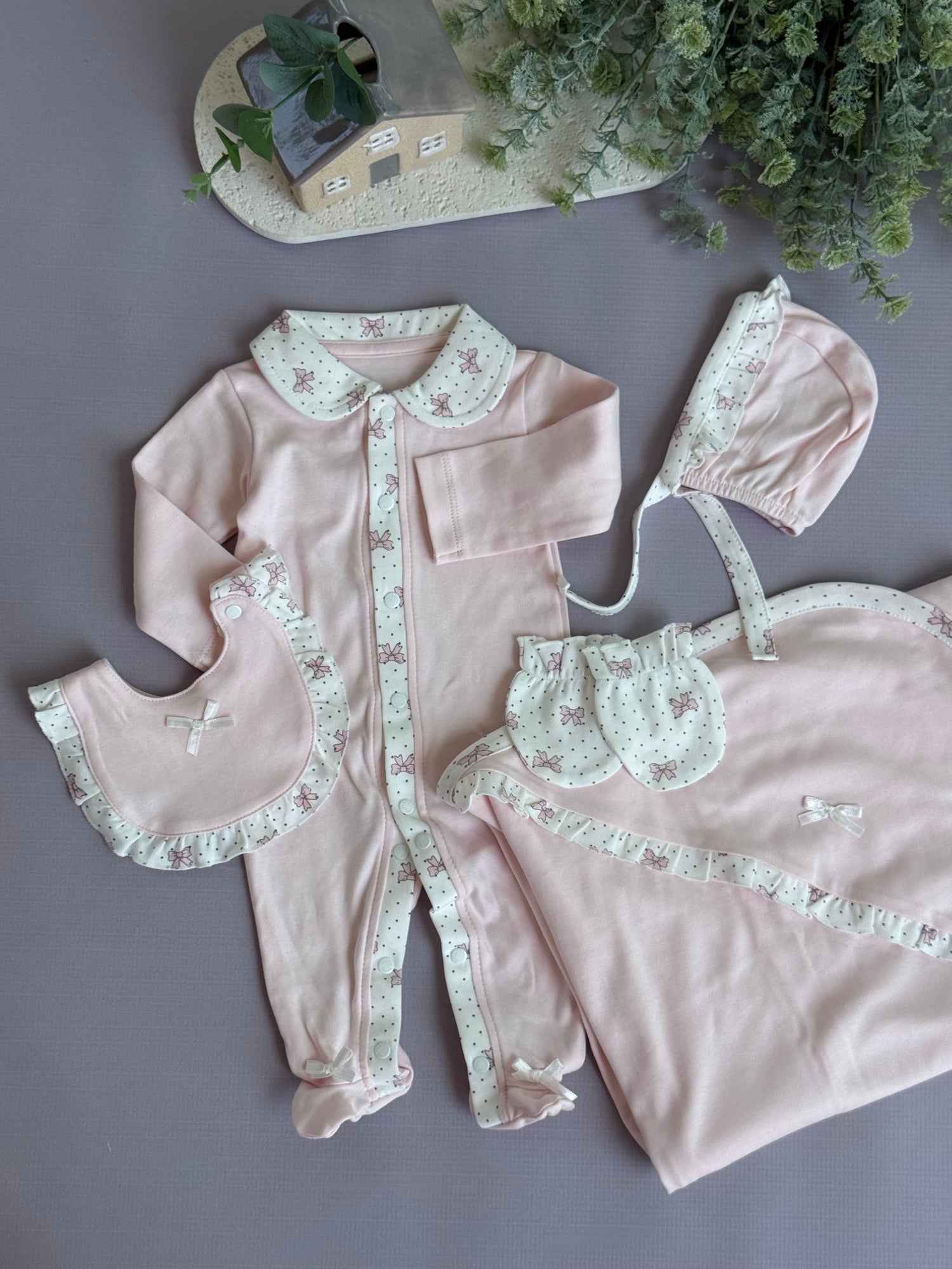 Bowie hospital set