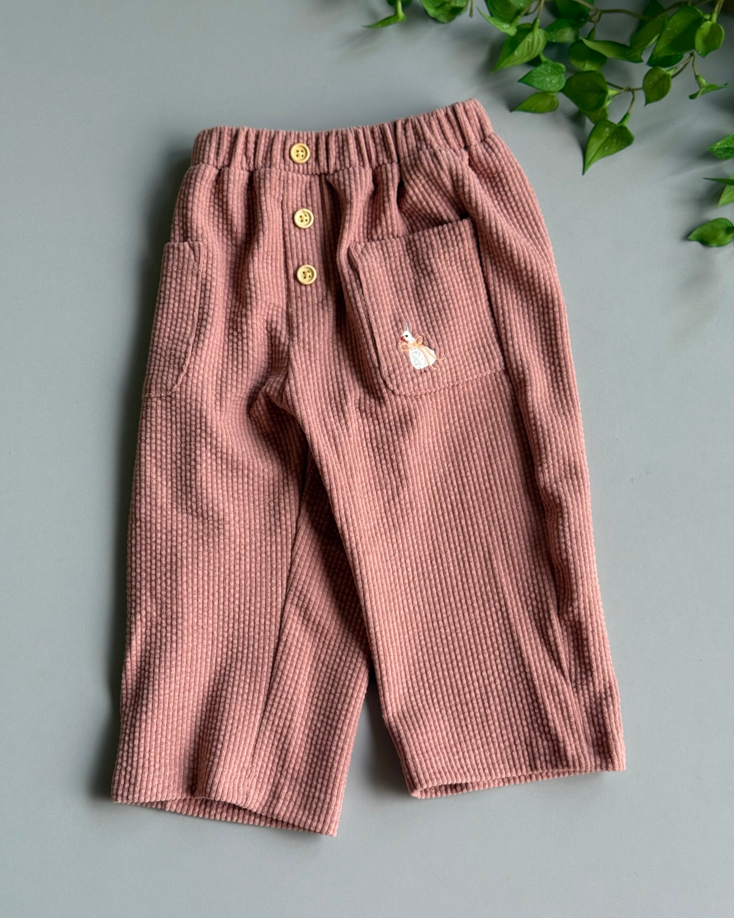 Duck dusty pink corduroy pants