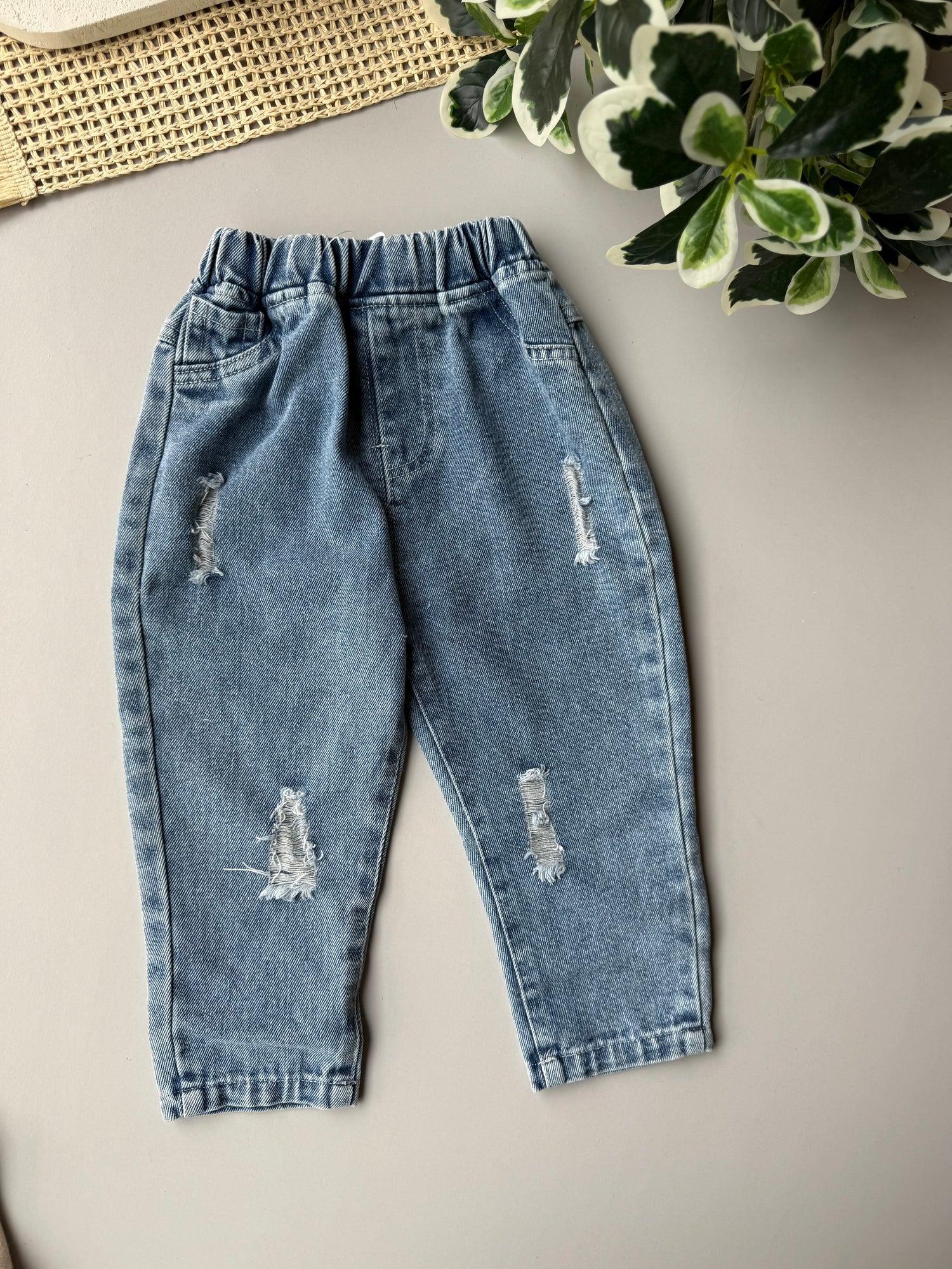 Stylish ripped denim pants