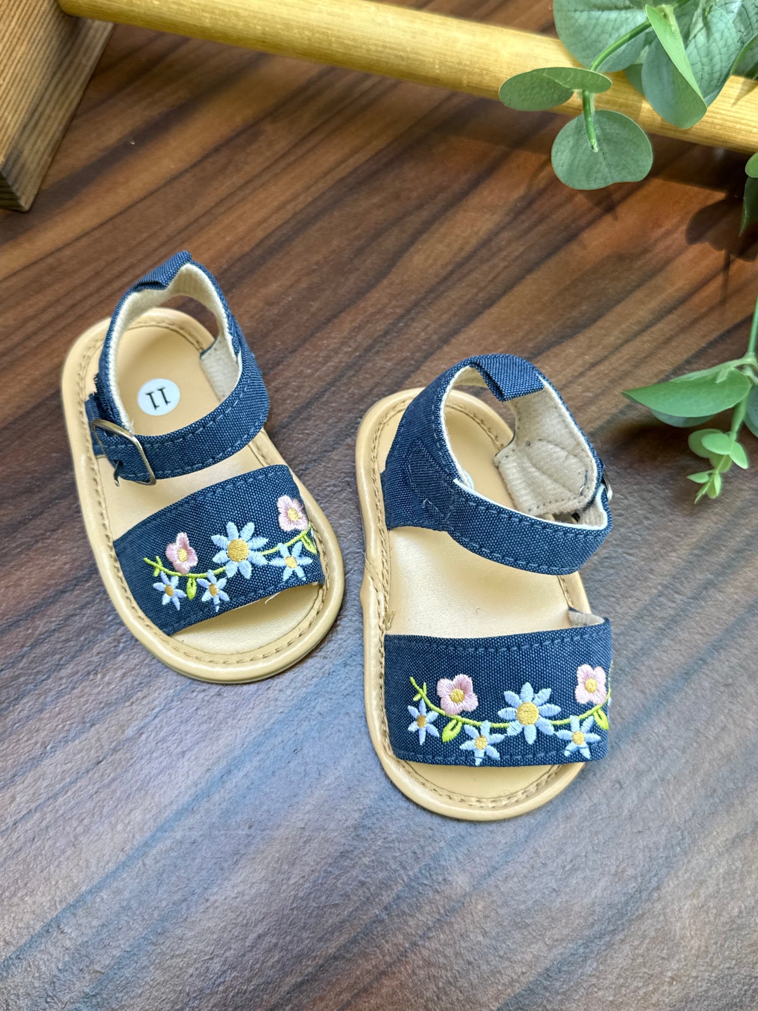 Flower sandals