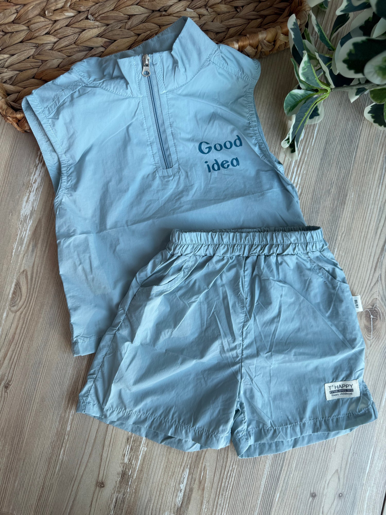 Sky blue active set
